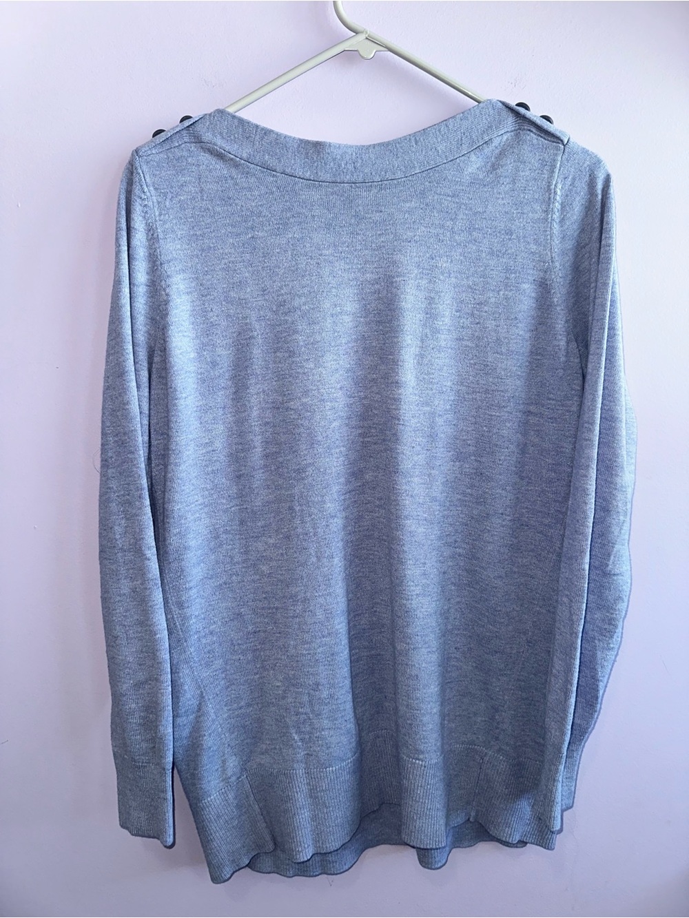 ⭐️ 4/$20 LOFT Pale Blue Ribbed Knit Pullover Medium